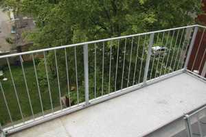 ***Dachgeschoßwohnung, mit Balkon und Eckbadewanne*** – Reichsstraße 44, 9112 Chemnitz – Vorschaubild 11