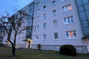 Drei Zimmer in Dresden: Ihr neues Zuhause in Tolkewitz – Weesensteiner Straße 17, 1277 Tolkewitz/Seidnitz-Nord, Dresden – Vorschaubild 12