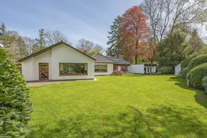 Großzügiger Bungalow in Zentrumsnähe – Die vollständige Adresse der Immobilie erhältst du vom Anbieter., 22143 Rahlstedt, Hamburg – Vorschaubild 2