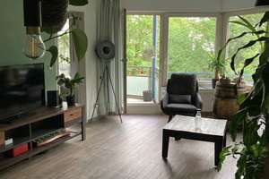 Möblierte Helle 2-Zimmer Wohnung mit Balkon im 2. OG in Köln-Neuehrenfeld (Untermiete)