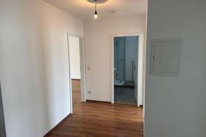 Moosach - Helle 5-Zimmer Maisonette-Whg. - Privatverkauf – Bunzlauer Straße 42a, 80992 Moosach-Bahnhof, München – Vorschaubild 2