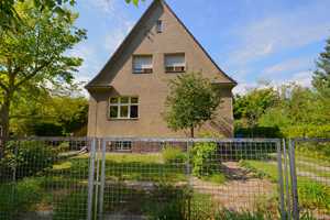 Solides Einfamilienhaus mit großem Garten und viel Potenzial in Blankenfelde – Teltow-Fläming (Kreis) – Vorschaubild 3
