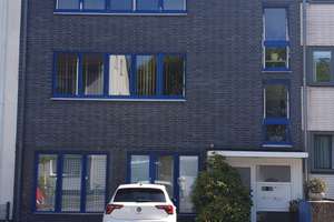 extravagantes 2-3 Familienhaus mit gehobener Innenausstattung in Duisburg Duissern – Die vollständige Adresse der Immobilie erhältst du vom Anbieter., 47057 Duissern, Duisburg – Vorschaubild 1