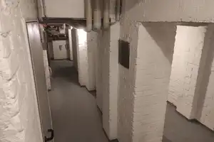 Elegante 3-Zimmer-Altbauwohnung mit grünem Innenhof – Ihr neues Zuhause wartet! – Berlin – Vorschaubild 9