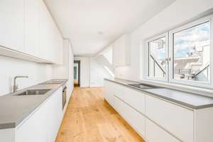 Exklusive 4-Zimmer-DG-Wohnung mit Kaminanschluss & Terrassen – historischer Charme, moderner Luxus! – Hähnelstraße 3, 12159 Friedenau, Berlin – Vorschaubild 34