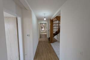 Denkmalgeschütze renovierte 5-Zi-Maisonette in Stgt-Süd in Hanglage mit Stadtblick und Kaufoption – Kelterstrasse 24, 70199 Heslach, Stuttgart – Vorschaubild 11