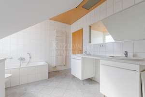 Nähe Spinelli Quartier - Klimatisierte 4-ZKB-Dachwohnung mit EBK und zwei Bädern! – Die vollständige Adresse der Immobilie erhältst du vom Anbieter., 68309 Käfertal, Mannheim – Vorschaubild 8
