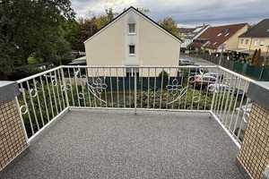 Attraktives 3-Parteienhaus mit Potenzial in gepflegtem Zustand – Köln – Vorschaubild 4
