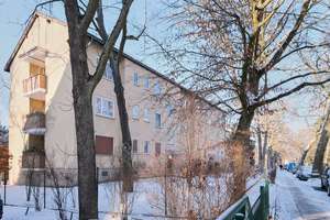 "Sonnige, freie 46 m² Wohnung mit Westbalkon und Einbauküche in Nikolassee, bezugsfertig" – Kurstraße 1c, 14129 Nikolassee, Berlin – Vorschaubild 2