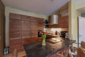 Zu Verkaufen! Schöne 2-Zimmer-Wohnung mit hochwertiger Einbauküche & Westbalkon in Halensee! – Katharinenstraße 24, 10711 Halensee, Berlin – Vorschaubild 6