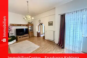 Großes und gepflegtes Wohnhaus in zentraler Ortslage! – Koblenz – Vorschaubild 1