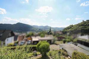 Sofort wohlfühlen: 6-Zi.-EFH mit Garten, Garage und Terrassen in Biedenkopf – Die vollständige Adresse der Immobilie erhältst du vom Anbieter., 35216 Biedenkopf – Vorschaubild 10