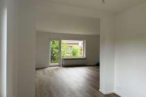 Aufwändig modernisiertes Einfamilienhaus + Keller + Garage + Garten - gepflegte Wohnlage – Die vollständige Adresse der Immobilie erhältst du vom Anbieter., 28857 Syke – Vorschaubild 13