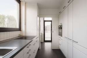 Penthouse-Klassiker am Luisenpark - Eine seltene Gelegenheit mit großem Potenzial! – Die vollständige Adresse der Immobilie erhältst du vom Anbieter., 68165 Schwetzingerstadt/Oststadt, Mannheim – Vorschaubild 16