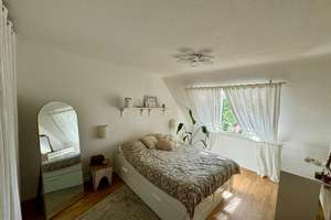 Neuwertige helle DG EWohnung mit Flair, 2 ZKDB,  56 m² – Viktoriastr. 54, 47799 Cracau, Krefeld – Vorschaubild 4