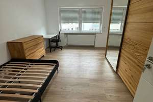 Möbliertes WG-Zimmer (20 m²) nähe Turmberg (Durlach) – All-inclusive