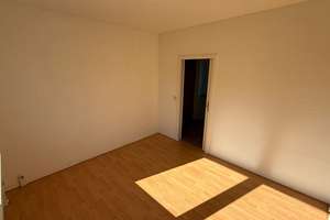 2 Zimmer-Wohnung im 2. Obergeschoss mit Balkon in Schwerin Lankow zu kaufen! – Die vollständige Adresse der Immobilie erhältst du vom Anbieter., 19057 Lankow, Schwerin – Vorschaubild 13