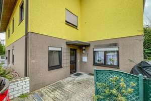 Wohnhaus mit Einliegerwohnung in naturnaher, familienfreundlicher Umgebung – Die vollständige Adresse der Immobilie erhältst du vom Anbieter., 75015 Bretten – Vorschaubild 9