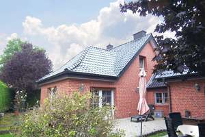 Großzügiges Familienhaus mit Charme, Garten und Kamin – mitten in Haren – Die vollständige Adresse der Immobilie erhältst du vom Anbieter., 49733 Haren (Ems) – Vorschaubild 5