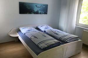 Hochwertig sanierte 2-Zimmer-Wohnung mit gehobener Innenausstattung mit Balkon und EBK in Magdeburg – Wilhelm-Külz-Straße 9a, 39108 Stadtfeld Ost, Magdeburg – Vorschaubild 5