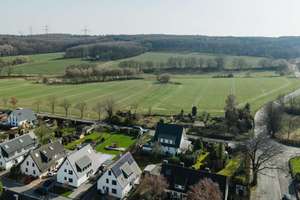 354 m² Familienvilla mit Einliegerwohnung, Sonnenterrasse – exklusives Wohnen im Grünen von Dortmund – Die vollständige Adresse der Immobilie erhältst du vom Anbieter., 44265 Wellinghofen, Dortmund – Vorschaubild 14