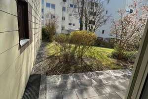 Bezugsfreie EG-Wohnung mit Terrasse