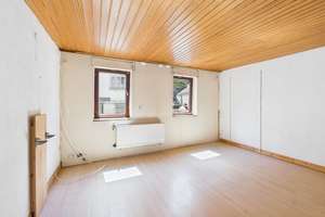 Großzügiges Ein- bis Zweifamilienhaus mit Gartengrundstück und Garage – Die vollständige Adresse der Immobilie erhältst du vom Anbieter., 56349 Kaub – Vorschaubild 5