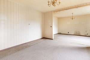 Raum für Ihre Ideen – sanierungsbedürftige 4-Zimmer-Wohnung in Hamburg-Alt-Rahlstedt! – Die vollständige Adresse der Immobilie erhältst du vom Anbieter., 22147 Rahlstedt, Hamburg – Vorschaubild 6