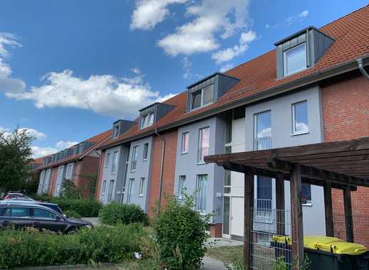 Geräumige Dreizimmerwohnung mit Balkon in ruhiger Grünlage