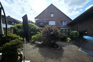 2-Familienhaus mit Charme - Dreikanthof und Scheune inklusive, MG-Bettrath – Die vollständige Adresse der Immobilie erhältst du vom Anbieter., 41066 Bettrath-Hoven, Mönchengladbach – Vorschaubild 1