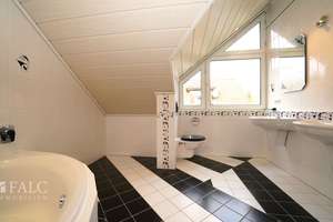 Halbes Haus, volles Glück, sofort einziehen! - FALC Immobilien Heilbronn – Schloßgartenstraße 3/1, 74249 Jagsthausen – Vorschaubild 22