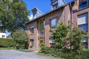 Demnächst frei! 3-Zimmer-Dachgeschosswohnung in Aachen – Großheidstraße 80, 52080 Haaren, Aachen – Vorschaubild 2