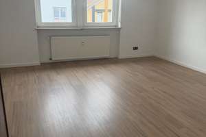 Praktisch geschnittene 2 Zimmer Wohnung in Neu-Isenburg unweit des Isenburg-Zentrums – Die vollständige Adresse der Immobilie erhältst du vom Anbieter., 63263 Neu-Isenburg – Vorschaubild 1