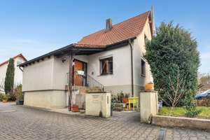 Gemütliches Einfamilienhaus zum Einziehen und Wohlfühlen – Die vollständige Adresse der Immobilie erhältst du vom Anbieter., 74189 Weinsberg – Vorschaubild 3