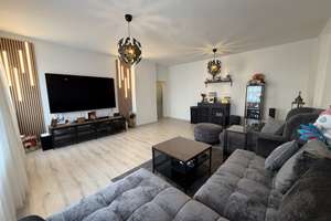 Moderne 3,5-Zimmer EG-Wohnung in  Vahrenwald mit hervorragender Lage da