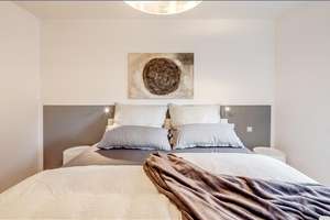 Möbliert: Moderne und helle Maisonette Wohnung zur Miete – Die vollständige Adresse der Immobilie erhältst du vom Anbieter., 80807 Milbertshofen, München – Vorschaubild 4
