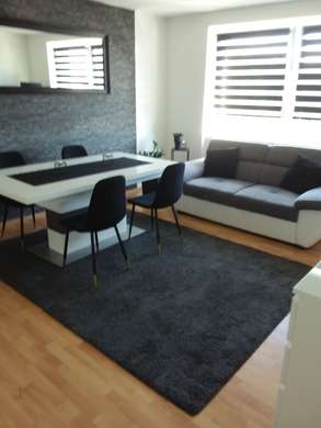 Helle und moderne 4 Zi. Whg. mit Balkon