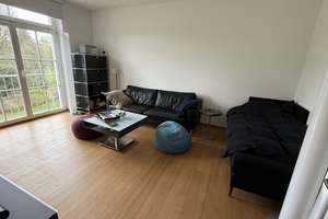 Große, ruhige Altbau Wohnung mit Balkon im Kölner Süden – Die vollständige Adresse der Immobilie erhältst du vom Anbieter., 50968 Marienburg, Köln – Vorschaubild 2