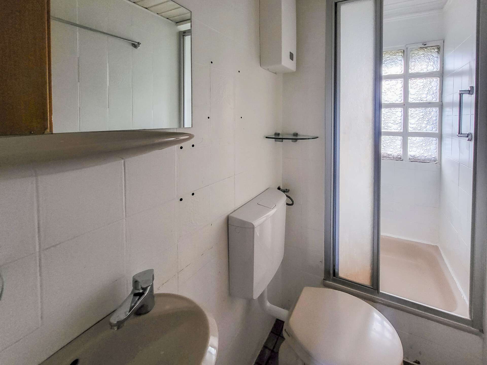 Immobilie in Kemmenau - Freistehendes Haus mit großem, bebaubarem Grundstück & Garagen in ruhiger Lage mit tollem Ausblick! - Bild 3