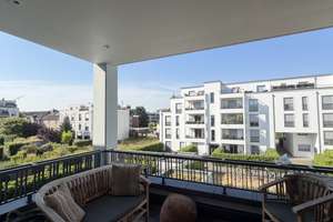 Geräumige 3 Zimmer Wohnung mit Balkon und EBK in Volmerswerth