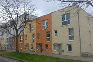 Tolles Reihenmittelhaus in begehrter Lage von Hannover - Bemerode – Ellernbuschfeld 5a, 30539 Hannover – Vorschaubild 1