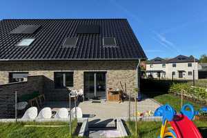 MODERN + RUHIG + GEMÜTLICH - Doppelhaushälfte mit gehobener Ausstattung in Eckernförde – Erlenring 8a, 24340 Rendsburg-Eckernförde (Kreis) – Vorschaubild 8