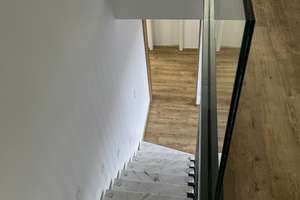 Exklusive Maisonette-Wohnung mit großer Terrasse in Degerloch – Die vollständige Adresse der Immobilie erhältst du vom Anbieter., 70597 Degerloch (Ortsteil), Stuttgart – Vorschaubild 6