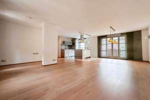 Mitten in der Altstadt – großzügige 3-Zimmer-Wohnung mit Balkon & Stellplatz – Die vollständige Adresse der Immobilie erhältst du vom Anbieter., 90403 Altstadt, Sankt Sebald, Nürnberg – Vorschaubild 6