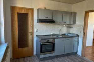 Mehrfamilienhaus mit kleiner Gewerbeeinheit – Die vollständige Adresse der Immobilie erhältst du vom Anbieter., 8209 Auerbach/Vogtland – Vorschaubild 9