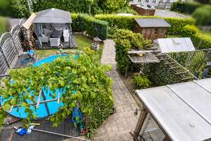 Ruhiges RMH mit 300 m² Grundstück, 110,75 m² Wfl., Garage, Pool, Wintergarten und Balkon in 01109 DD – Die vollständige Adresse der Immobilie erhältst du vom Anbieter., 1109 Hellerau/Wilschdorf, Dresden – Vorschaubild 12