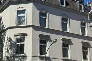 "GOOD NEWS" IM NORDEND: Sonnige  Altbauwohnung mit 2 Zimmern und Tageslichtbad -sofort frei-. – 60318 Nordend-West, Frankfurt am Main – Vorschaubild 2