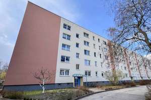 Demnächst Bezugsfrei ! 3 Zimmer-Wohnung mit Balkon und Blick auf den Fernsehturm – Die vollständige Adresse der Immobilie erhältst du vom Anbieter., 12619 Hellersdorf, Berlin – Vorschaubild 1