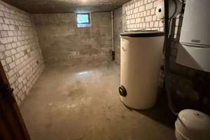 Großzügige 3 Zi.-Whg., Wohnküche, 2 Bäder, mit guten Anbindungsmöglichkeiten – Hasengartenstraße 15, 65189 Südost, Wiesbaden – Vorschaubild 13