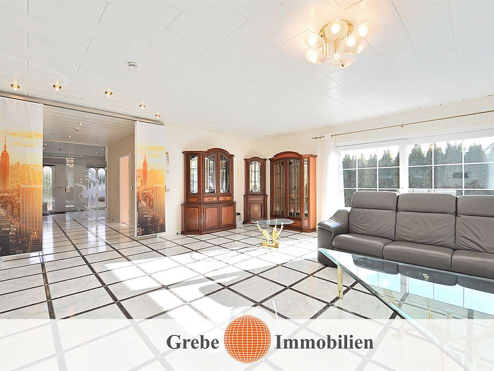 Immobilie in Fürstenwalde/Spree - Absolut hochwertiges Zweifamilienhaus mit 3 Bädern und Vollkeller! - Bild 7